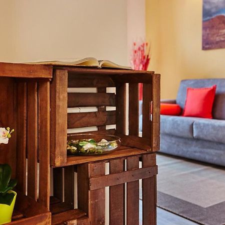 Lovely & Bright Bogatell Beach Apartment Barcelona Buitenkant foto